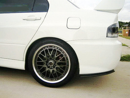 Mitsubishi Lancer Evo 9 Rear Bumper / Spat Extensions DAMD Style (Carbon)