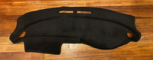 Subaru Impreza / WRX / STI GC8 Dash Mat - Boosted Kiwi