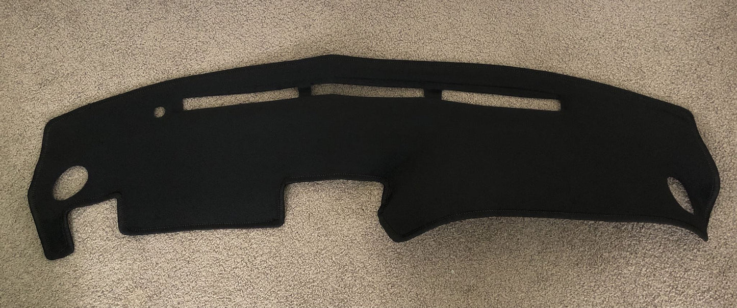 Nissan Skyline R32 Dash Mat (1989 - 1994) - Boosted Kiwi