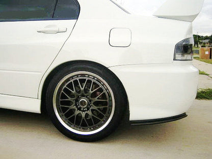 Mitsubishi Lancer Evo 9 Rear Bumper / Spat Extensions DAMD Style (Carbon)