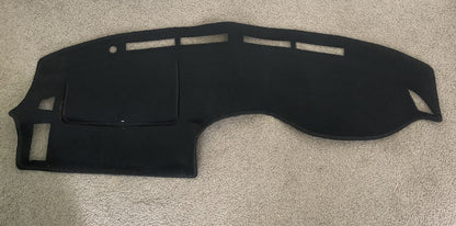 Nissan Skyline R33 Dash Mat (1993 - 1998)