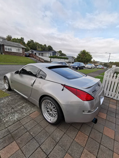 Nissan 350z / Fairlady Roof Spoiler (High Quality Plastic - DTO Style) - Boosted Kiwi